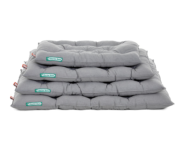 Orthopädisches Country-Kissen Red Label von Doctor Bark – komfortable Hundekissen, gelenkschonend und langlebig, ideal zur Vorbeugung von Beschwerden